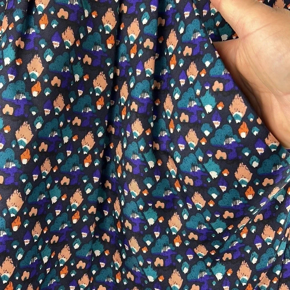 See By Chloe Silk Patterned A-Line Skirt Front Pleats/Pocket Size 8 Back Zipper - Picture 5 of 14